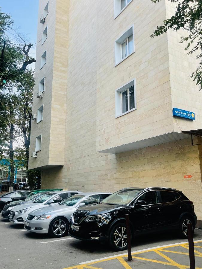 Уютная Квартира В Самом Сердце Алматы Ałma Ata Zewnętrze zdjęcie